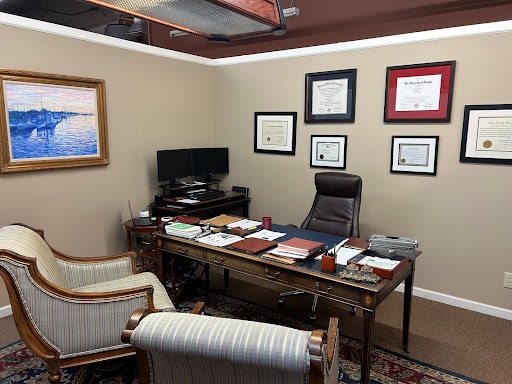 Divorce Attorney by Meriwether & Tharp